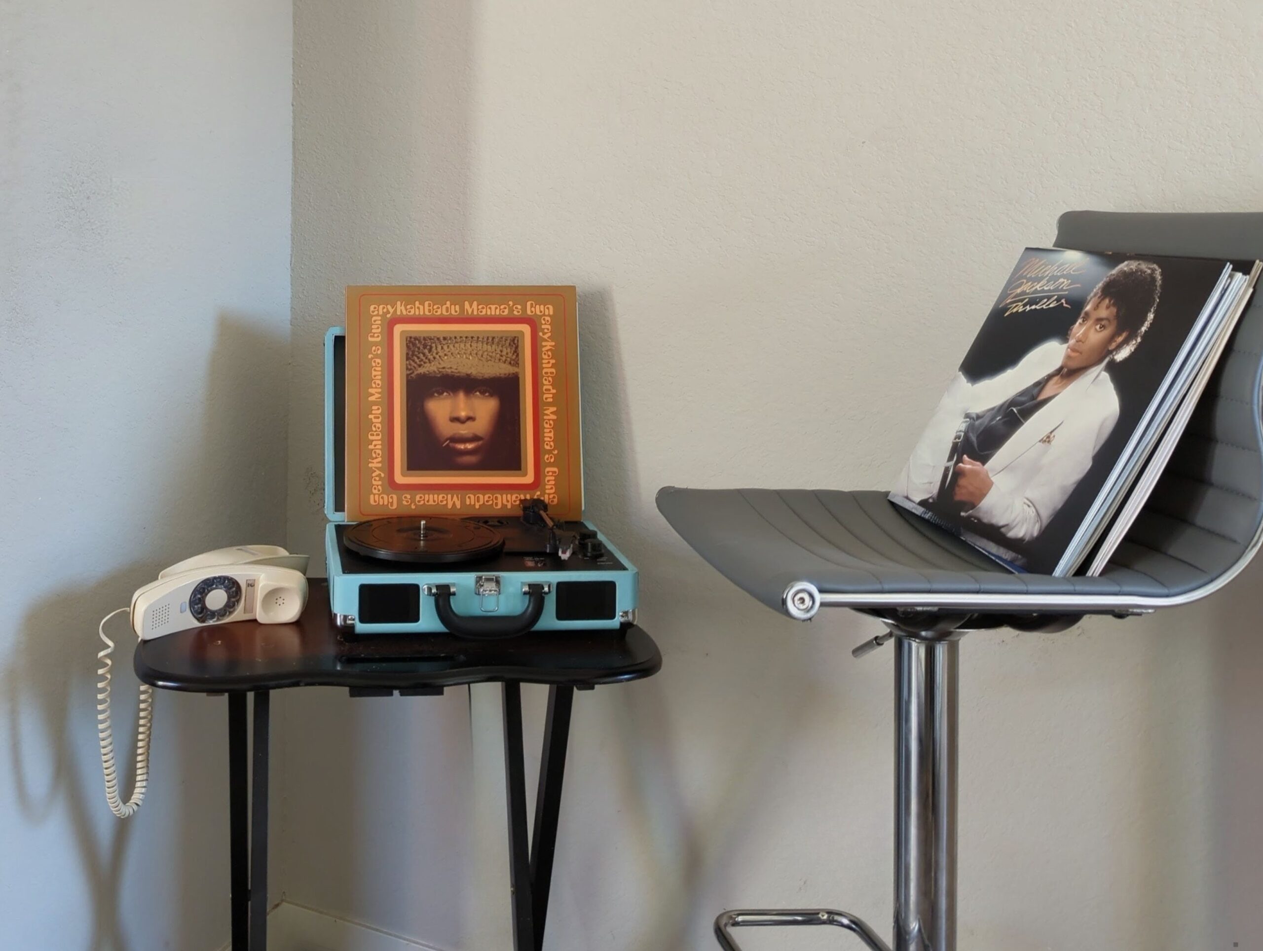 Timeless Threads: Vintage Roots, Chic Evolution